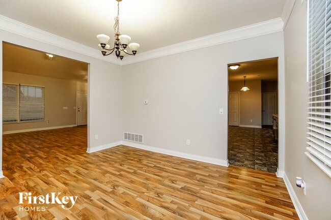 Photo - 101 Brenden Loop