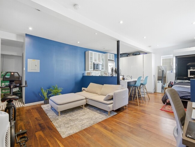 Photo - 158 New York Ave Unit 1