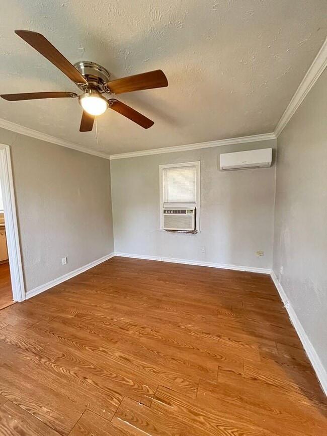 Photo - 2 Bed 1 Bath