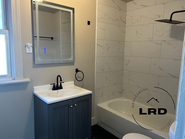 Photo - 251 W 115th St