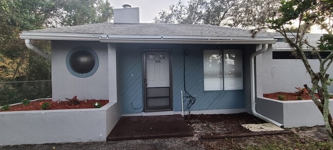 Photo - Hummingbird Unit A