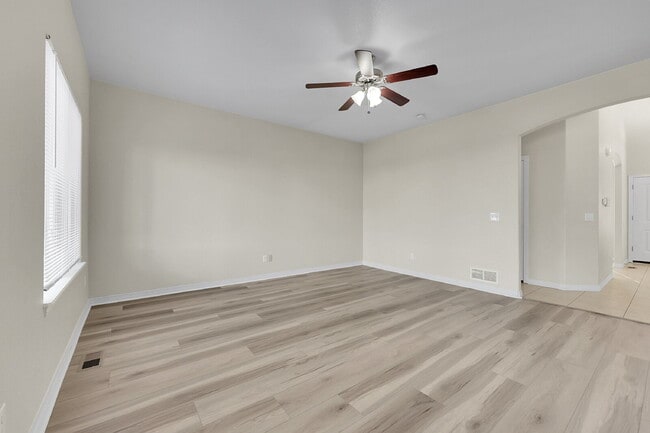 Photo - $2,750.00 - 6 Bedrooms, 3.5 Bathrooms, Single Family Home in Colorado Springs with Fenced Yard!