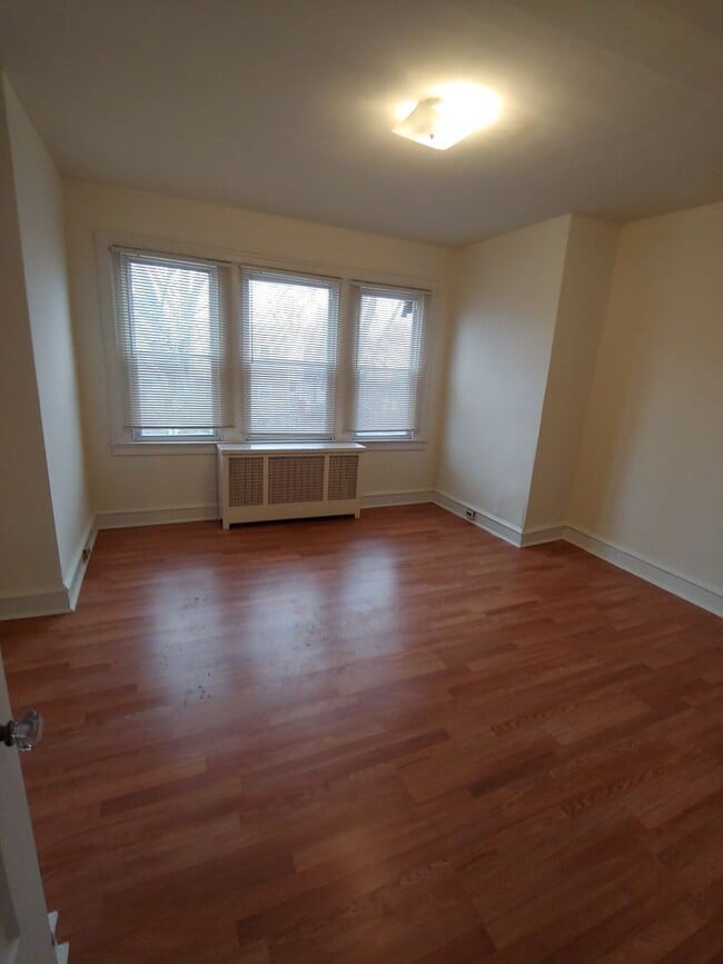 Photo - 5903 N Mascher St Unit 5903 Mascher 2nd Flr