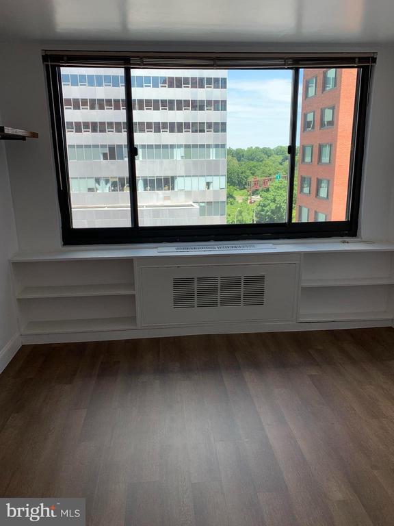 Building Photo - 1021 Arlington Blvd Unit 609