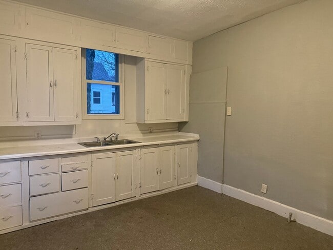 Photo - 1204 N Church St