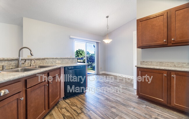 Photo - 341 Dijon Dr S