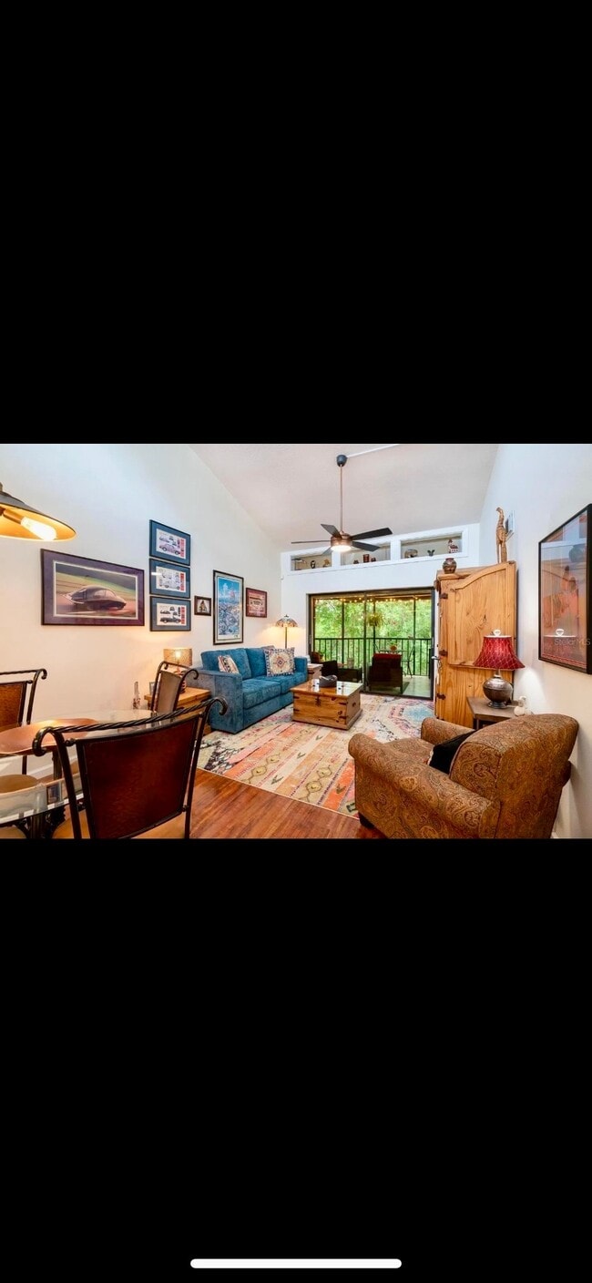 Building Photo - 108 Woodlake Wynde Unit 108