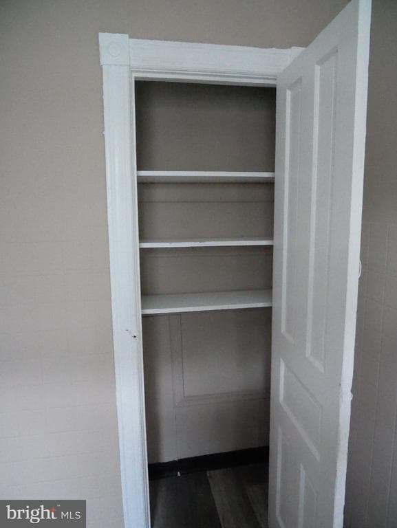 Photo - 707 Wood Ave Unit APT 1