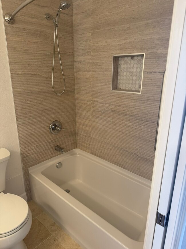 Photo - 1625 Larimer St Unit Barclay Towers 1805