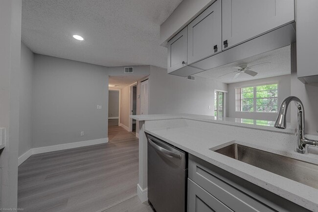 Photo - 1247 SW 46th Ave Unit 1314