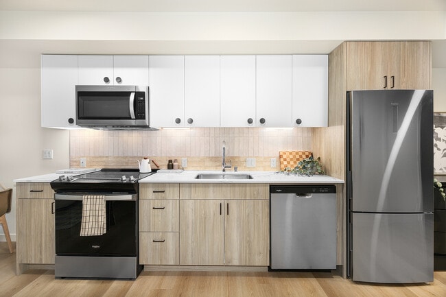 EastBuilding-Unit-E308.6