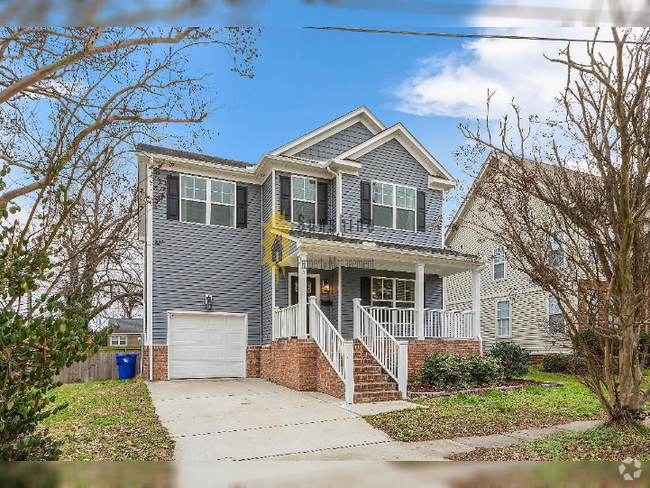 Building Photo - !Wow! Single family home near the shipyard