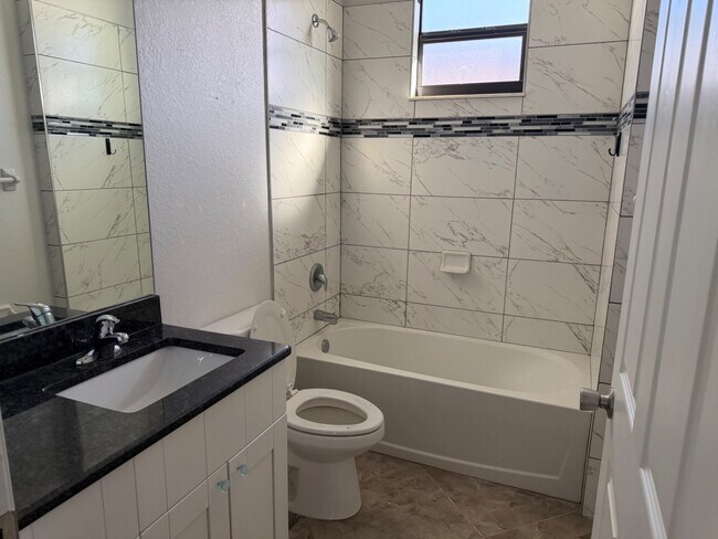 Photo - 356 Hermosa Ave