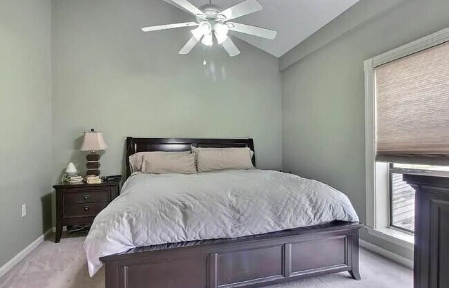 Photo - 8024 Picardy Ave