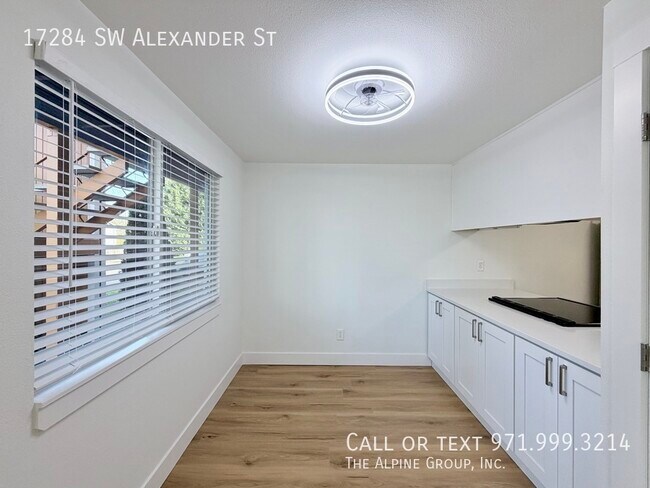 Photo - 17284 SW Alexander St