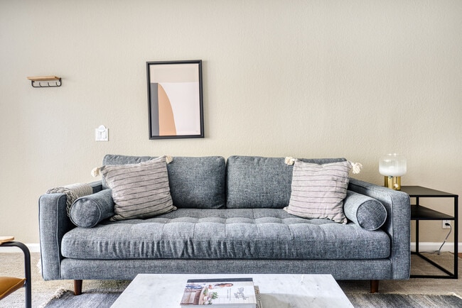 Photo - 141 Saratoga Ave Unit FL3-ID2104