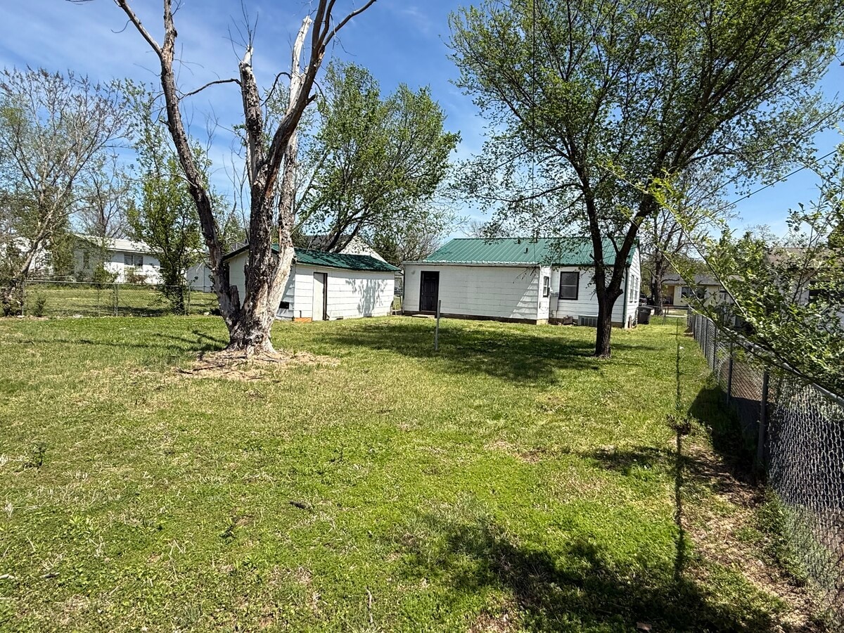 Photo - 1413 S Penn Ave