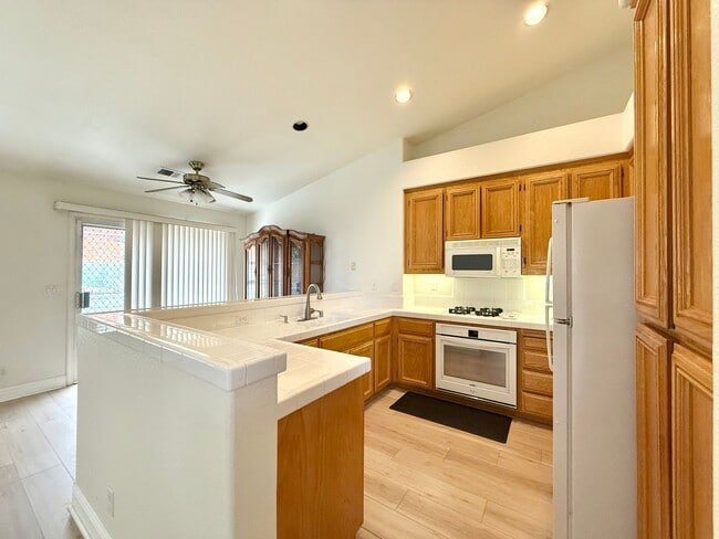 Photo - 2351 Fairhaven Dr