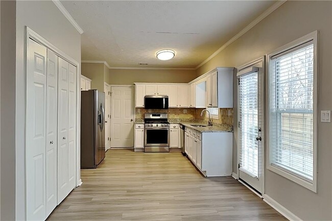 Photo - 7165 Jonsway