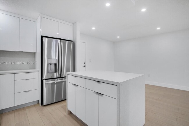 Photo - 4670 W 13th Ln Unit 411
