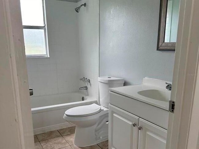 Photo - 709 Bryon Ct