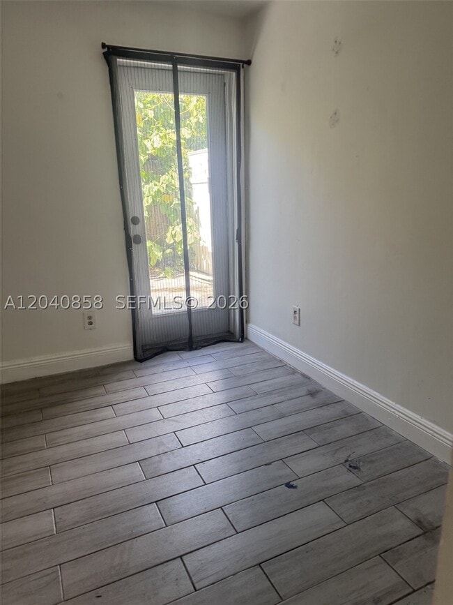 1865 NW 16th St Unidad 1