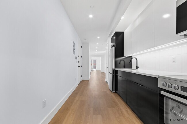 Photo - 1042 President St Unit 8D