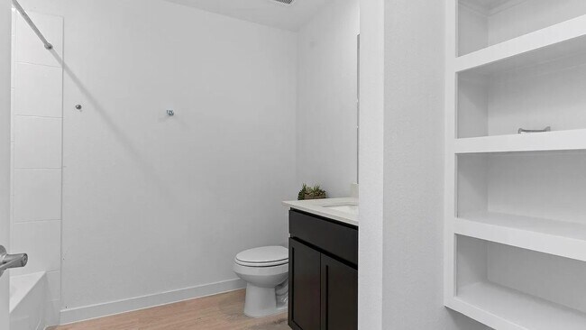 Photo - 3702 Birtley Bnd Wy