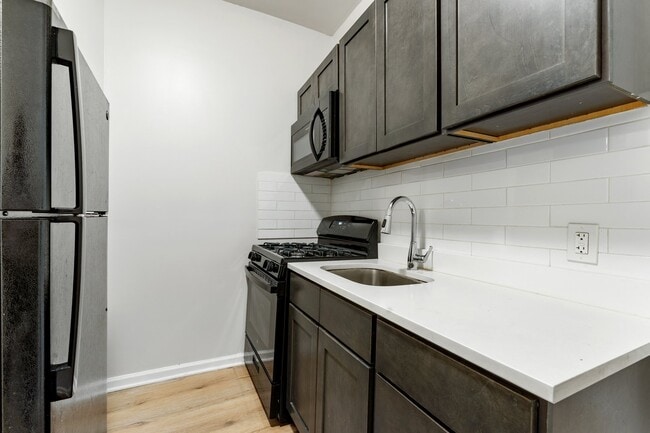 Photo - 337 Washington St Unit 2