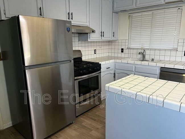 Photo - 1065 Lassen Dr