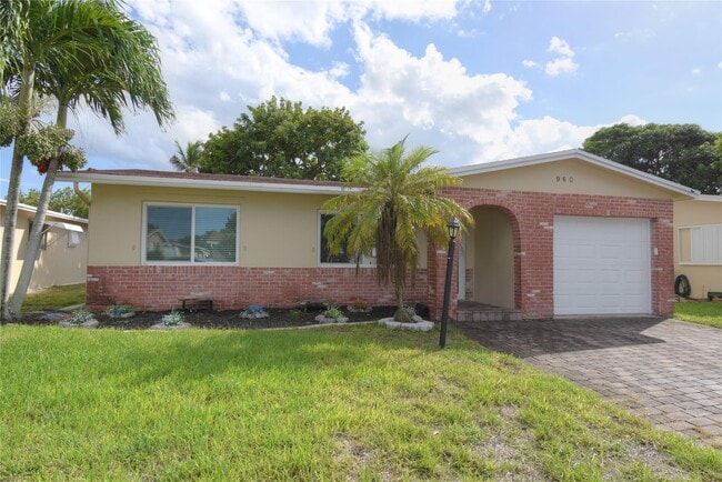 Photo - 960 NW 49th St