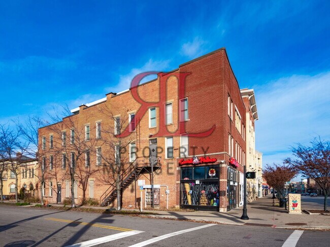 Photo - 1131 N High St Unidad 202