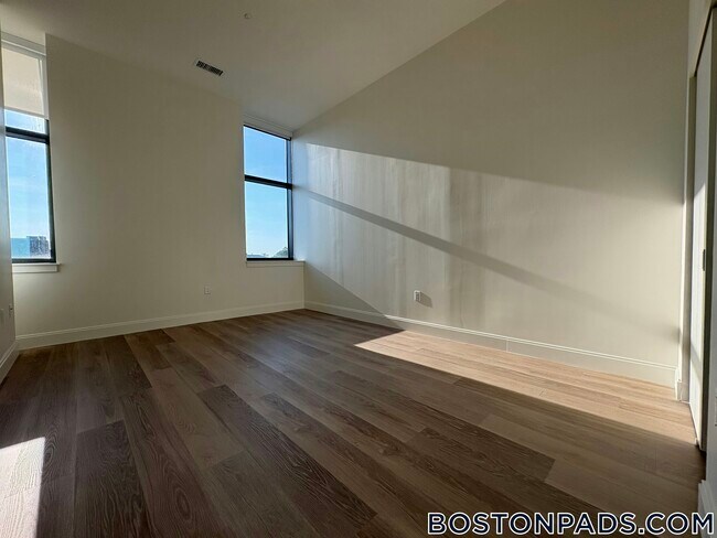 Photo - 1079 Commonwealth Ave Unit 344