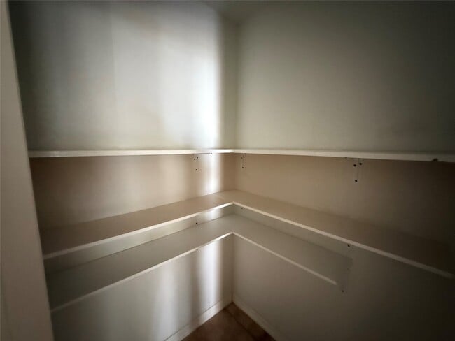 Photo - 311 Kansas St