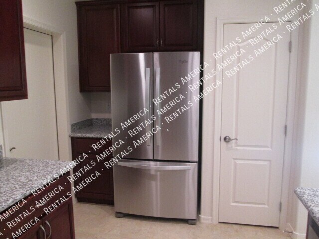 7726 E Baseline Rd Unidad 144