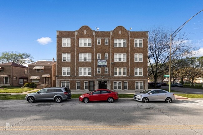 9244 S Saginaw