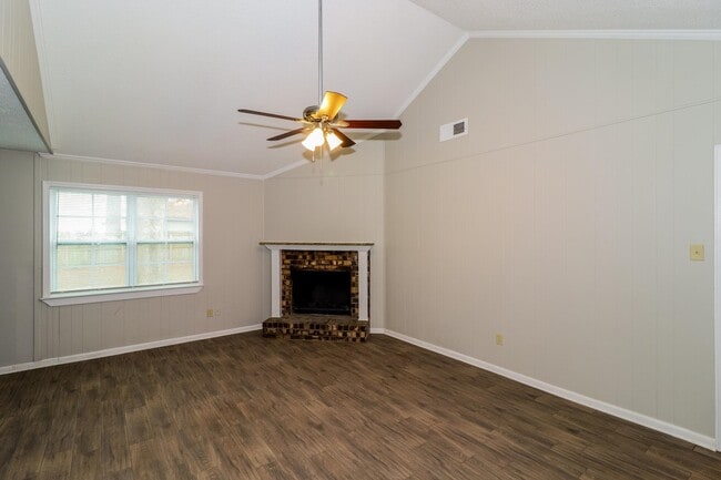 Photo - 7135 Hillshire Dr