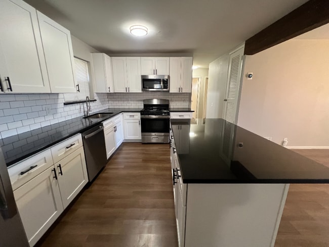 Photo - 1623 Parkdale Dr