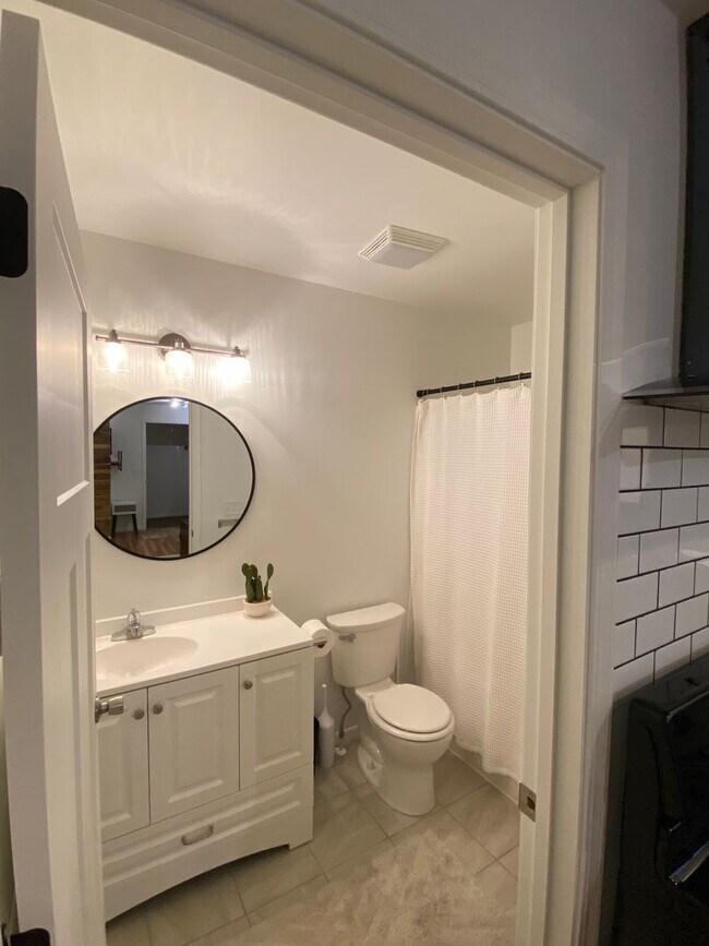 Fully furnished 1 Bedroom Apartment Month... House Rental in