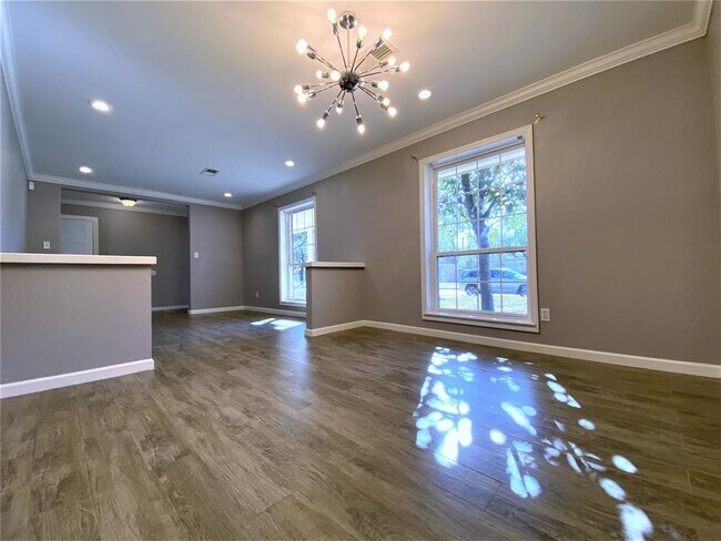 Photo - 5506 Braesvalley Dr House