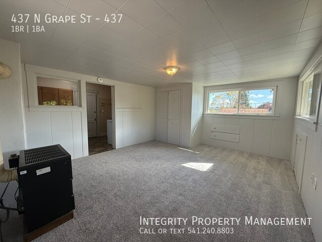 Photo - 437 N Grape St Unidad 437
