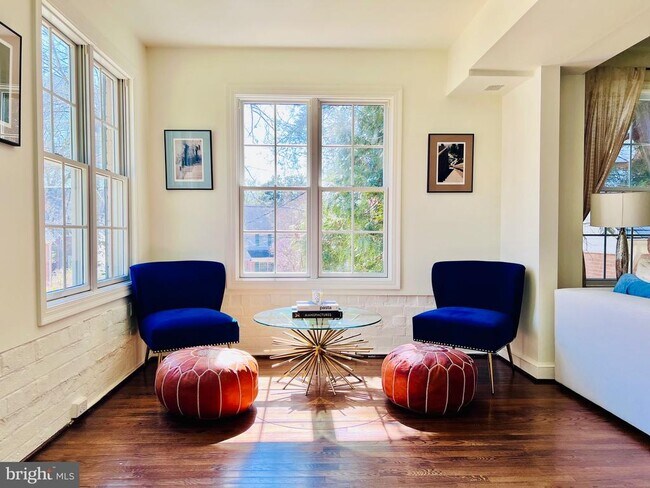 Photo - 5015 Fulton St NW