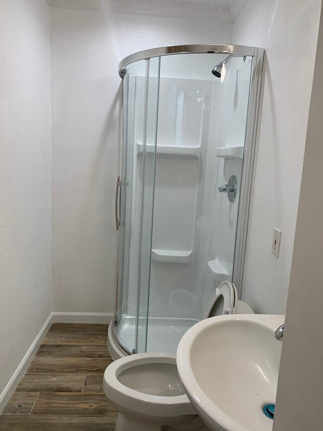 Photo - 2075 Lockwood Dr