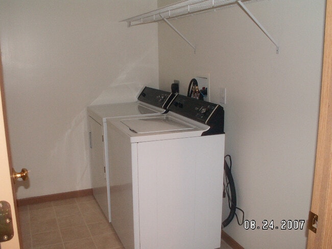 Photo - 2375 Meadowpoint Dr Unidad 2375-A Meadowpoint Dr.