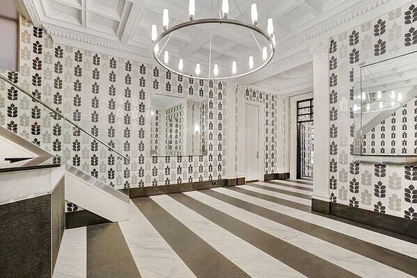 Photo - 200 West 58th Street Unidad 2E