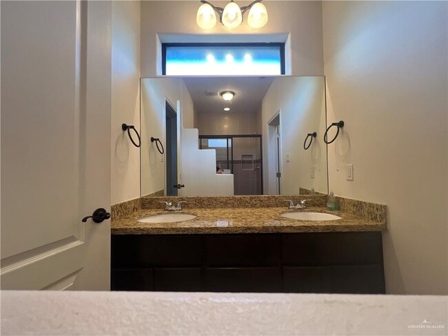 Photo - 12 E Garfield Ave