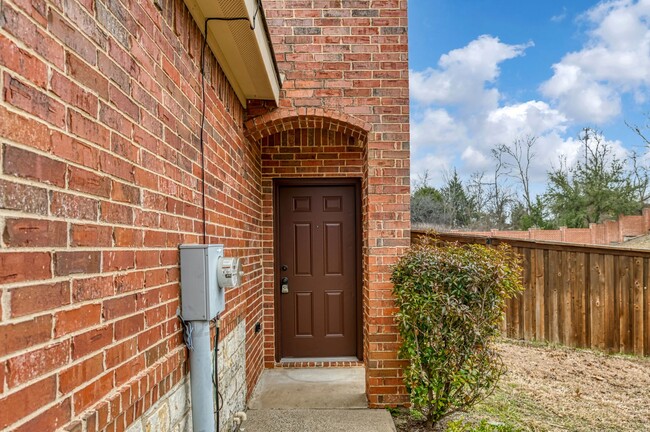 Photo - Beautiful 3 Bedroom Townhome located in Lavon,Texas!