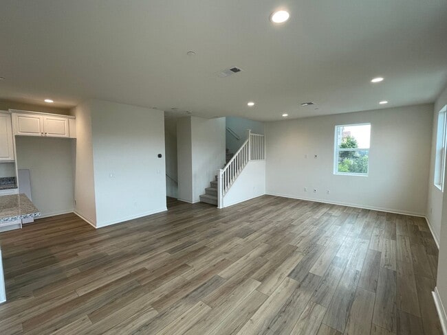 Photo - 3 Bed 3 Bath Townhouse in San Marcos - Brand New