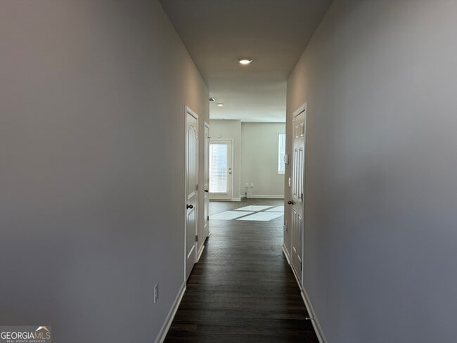 Photo - 15 Silverbell Ln NW