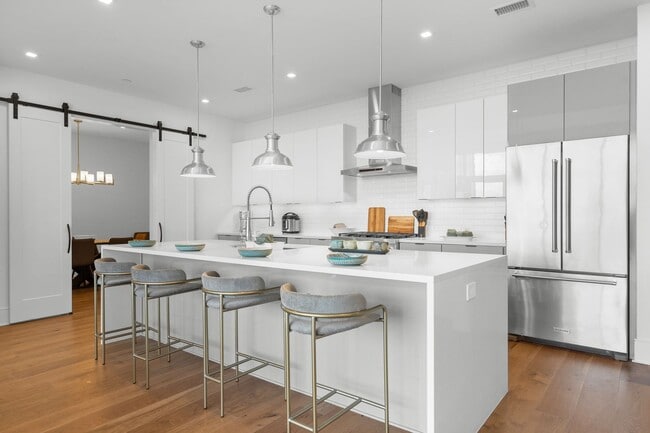 Photo - Premier Penthouse Suite at Seven 88 West Midtown-